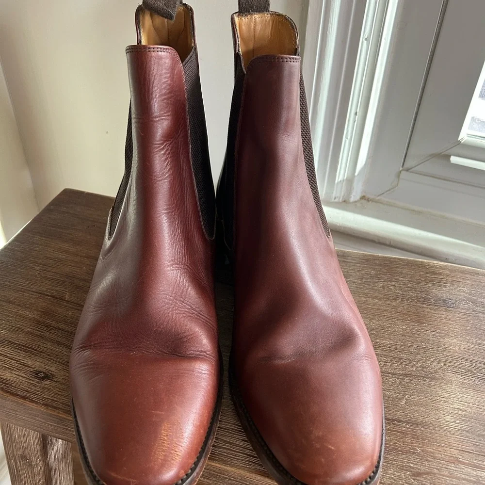 Charles Tyrwhitt Brown Chelsea boots classic pull on size 10.5 us